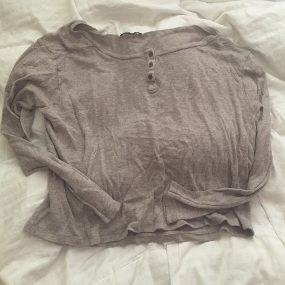 Brandy Melville Sweaters - Brandy Melville sweater