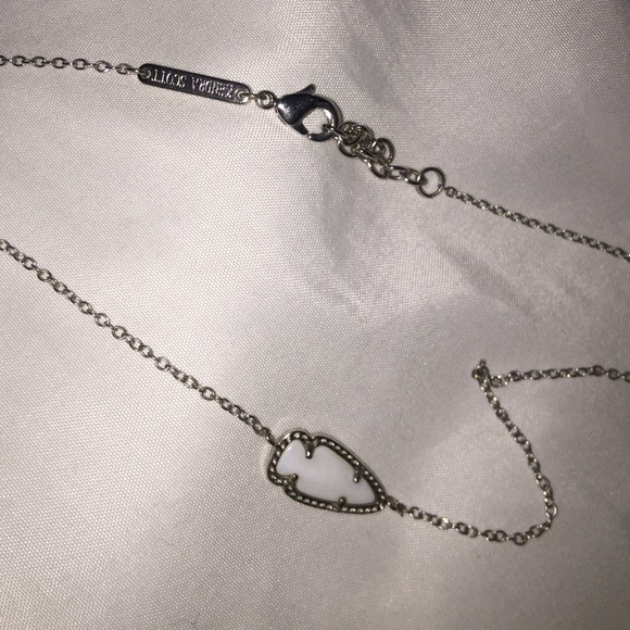 white Kendra Scott necklace!