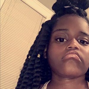 Meet your Posher, Ashanti