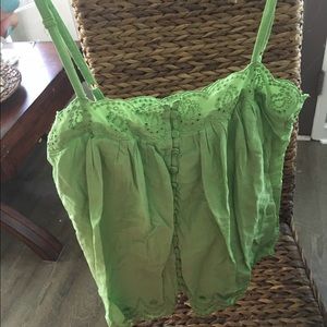 💚ADORABLE GREEN LOFT TANK!💚