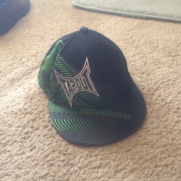 Men's tapout hat