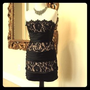 BCBG MAX AZRIA NUDE LACE COCKTAIL DRESS SZ 0