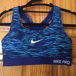 Nike Pro Sports Bra