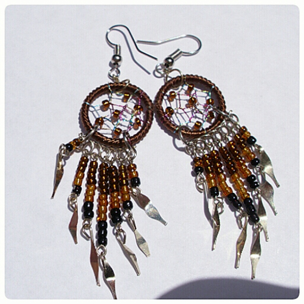 🍁RESTOCKED!DREAM CATCHER EARRINGS!🍁 - Picture 5 of 6