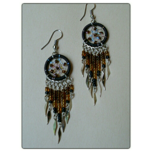 🍁RESTOCKED!DREAM CATCHER EARRINGS!🍁 - Picture 4 of 6