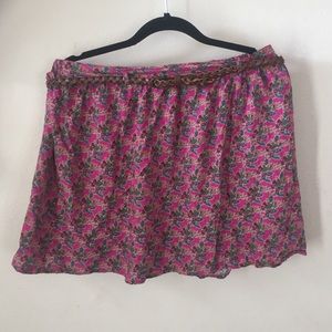 🔴 Final Price 🔴 Magenta Print Mini Skirt Large