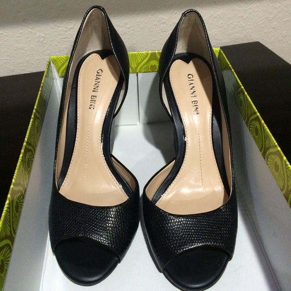 Gianni Bini. Selmah. Black. 7.5M