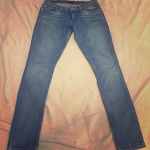 Levis skinny ankle jeans