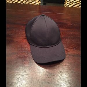 Lululemon baller hat