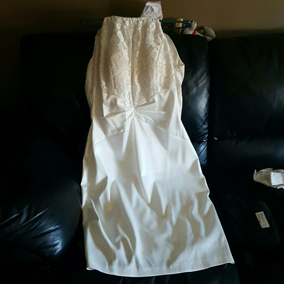 White Dress - Picture 1 of 4