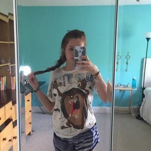 "Wild thing" looney tunes cartoon tee