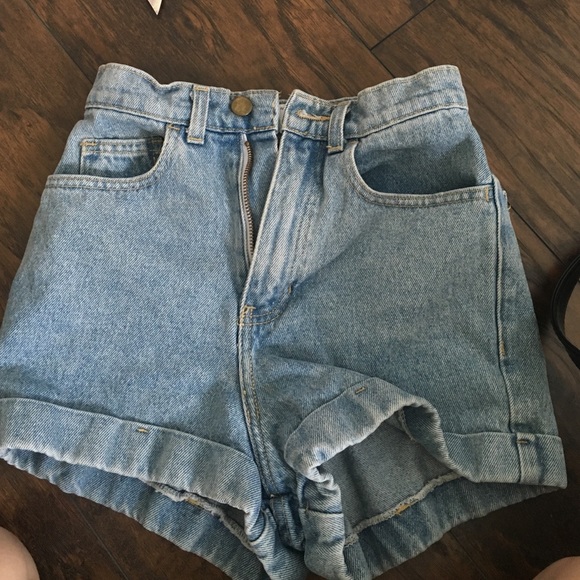 Classic American apparel high waisted shorts