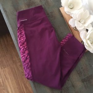 💜Women's Oakley Capri Tights💜