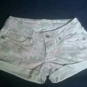 Bullhead Floral Lightwash Denim Cuffed ShortShorts