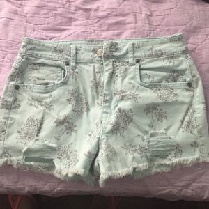 Floral high waisted shorts