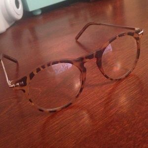 Urban Outfitters glasses