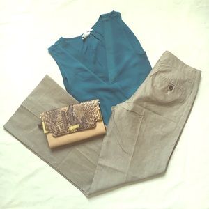 Womens J Crew 'Favorite Fit' Khaki Pants Size 2