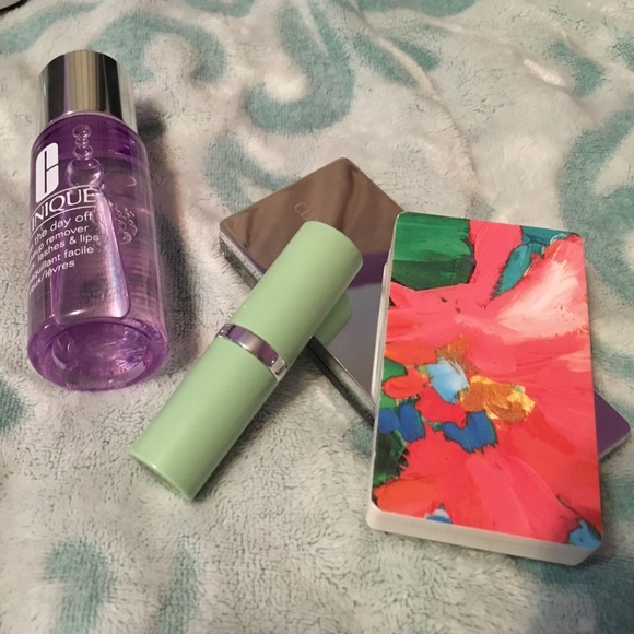 Clinique Bundle!!
