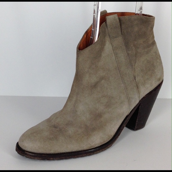 Humanoid Shoes - Humanoid cross suede booties in 'dust' tan