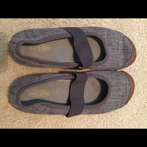 NWOT Keen Mary Jane Sienna MJ canvas shoes