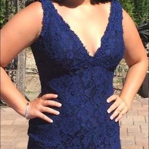 Navy Blue lace Jovani Prom dress size 8. V-neck.