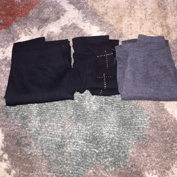 Wet seal legging bundle