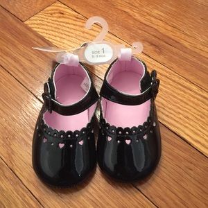 Black patent leather crib shoes!