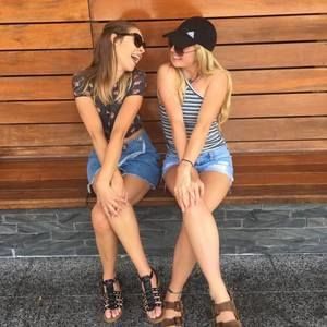 Meet your Posher, Kendra