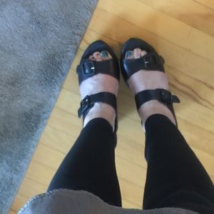 Kork Ease open toe wedge