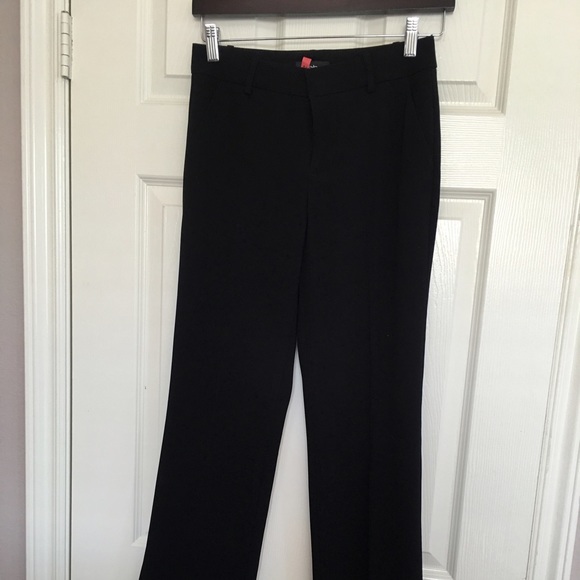 Women's black pants - Picture 1 of 3