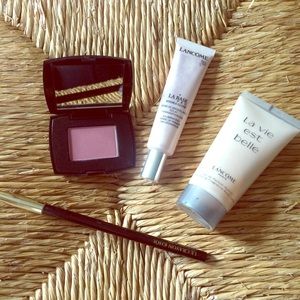Lancome makeup bundle! 💁🏻