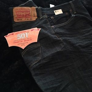 Men's Levi 501 button fly Jeans