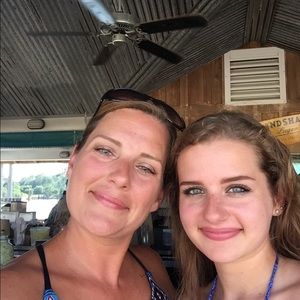 Meet your Posher, Tracey