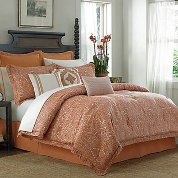 Tommy Bahama Bed Set