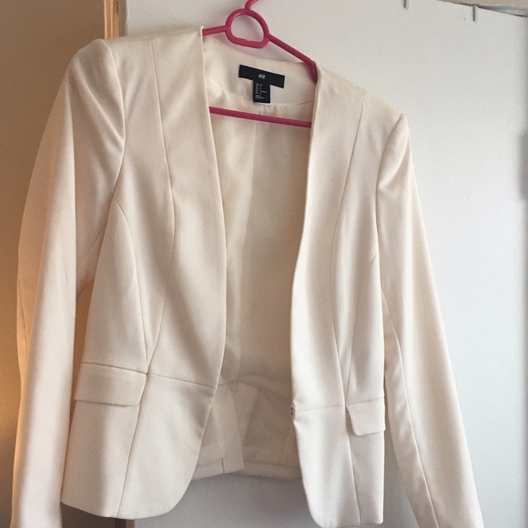 HM cream blazer