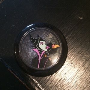 Venomous villains mineral eyeshadow