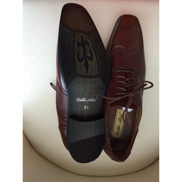 BRAND NEW NEVER USED men\'s dress shoes