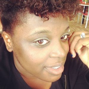 Meet your Posher, Tanisha