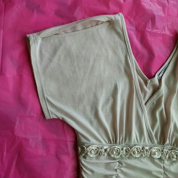 Three Pink Heart Blouse - Picture 3 of 4