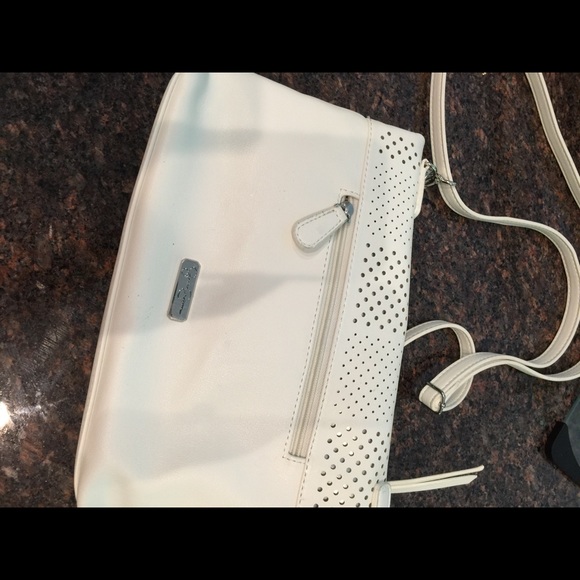 Jessica Simpson - Picture 2 of 2