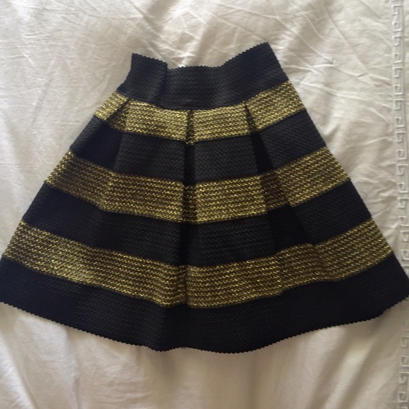 Black & Gold Striped Bubble Skirt