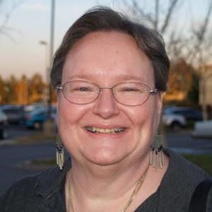 Meet your Posher, Lynn