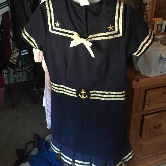 Sailor delight Halloween costume -NWT - Picture 2 of 3