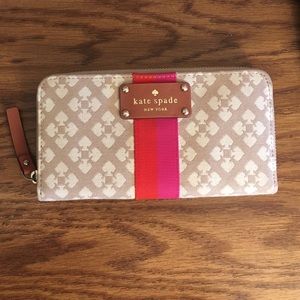 Kate Spade Beige PinkOrng Stripe Zip Around Wallet