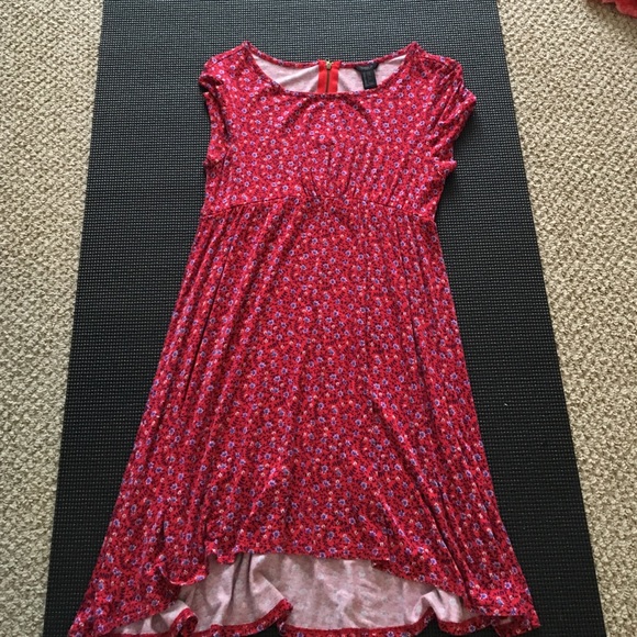 Cute dress - Picture 1 of 1