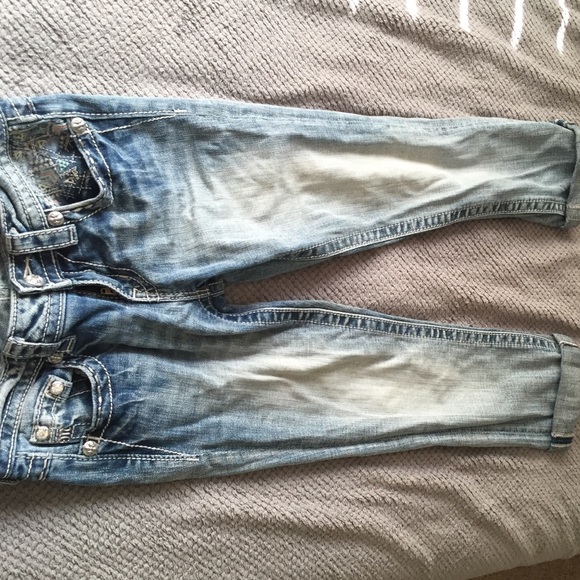 Miss Me Capris - Picture 3 of 4