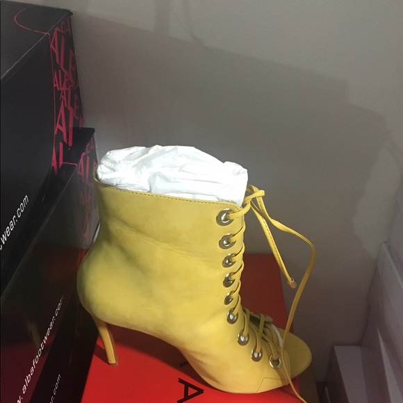 Norm Open Toe Summertime Bootie - Picture 3 of 5