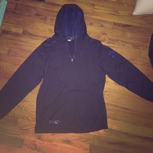 Under armor sweatshirt