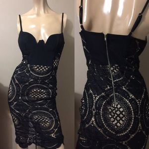 Black lace midi dress 💜