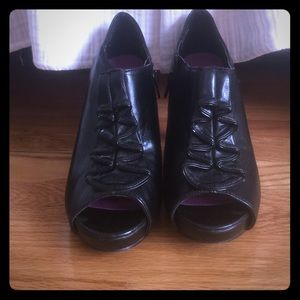 MADDEN GIRL ANKLE BOOTS